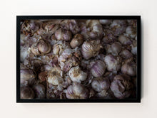Load image into Gallery viewer, Garlic Crate

