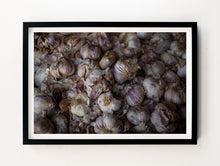 Load image into Gallery viewer, Garlic Crate
