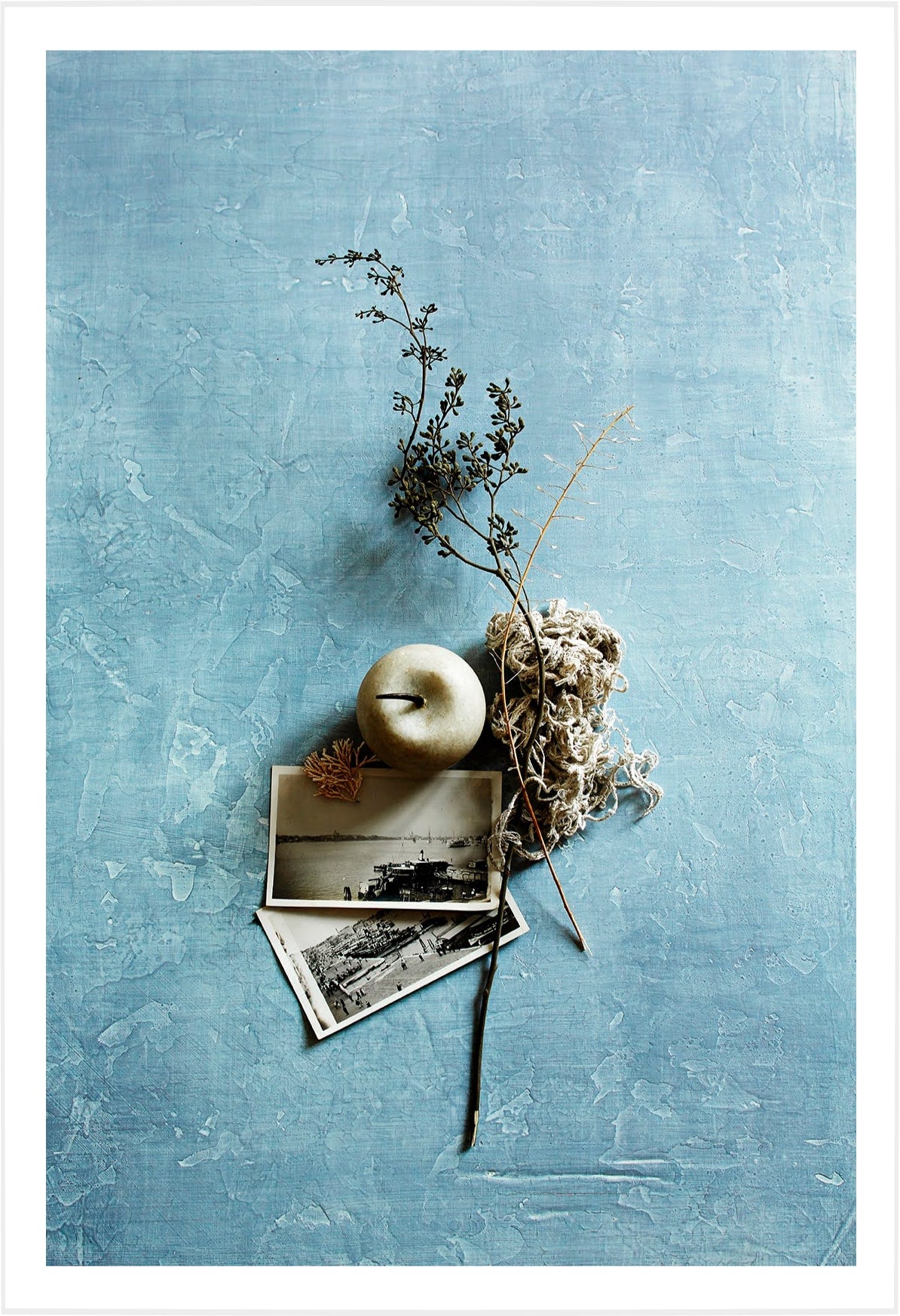 Marble Apple and Twine